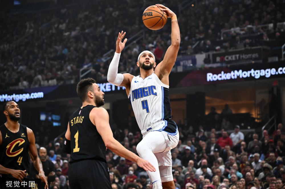 球迷的关注 球迷的关注