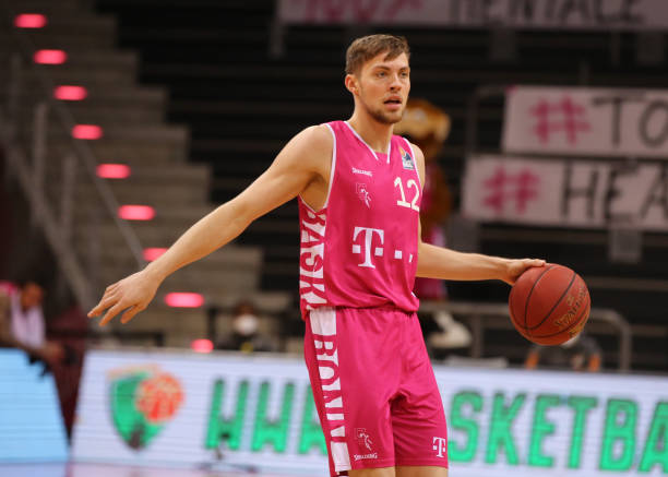 并于92分 并于92分